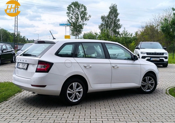 Skoda Fabia cena 43500 przebieg: 111385, rok produkcji 2021 z Lubycza Królewska małe 172